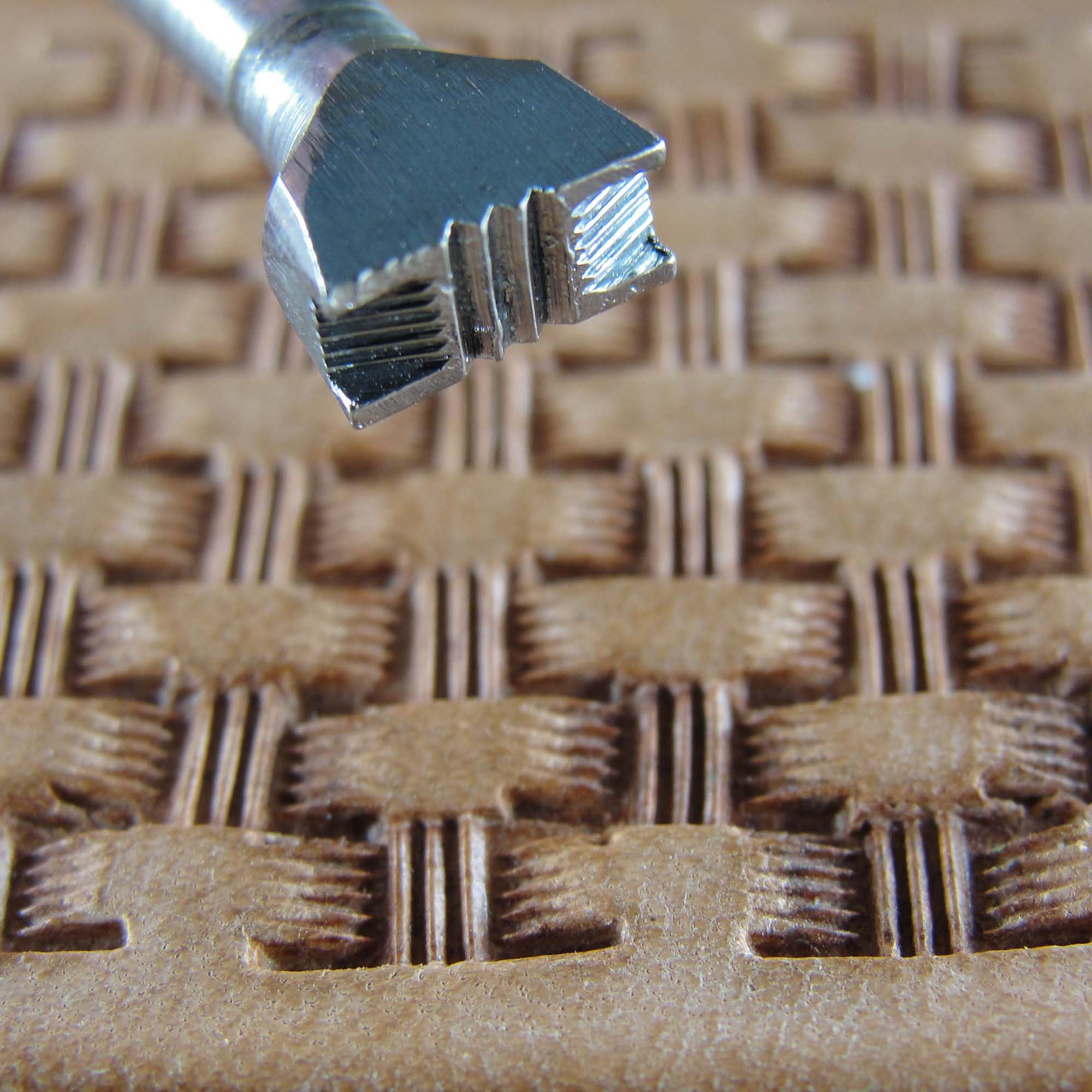 502 Small Bar Basket Weave [USED]