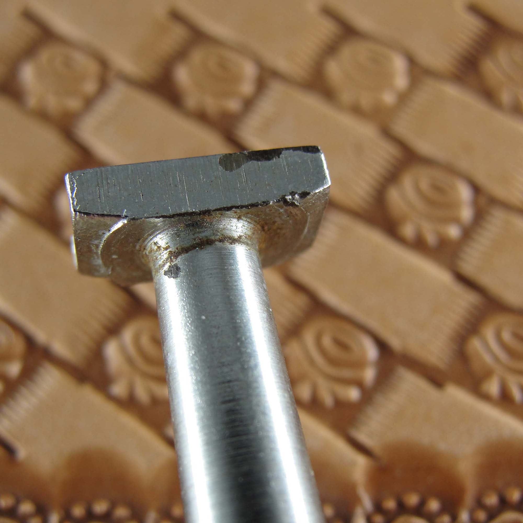506 Rose Center Basket Weave [USED]
